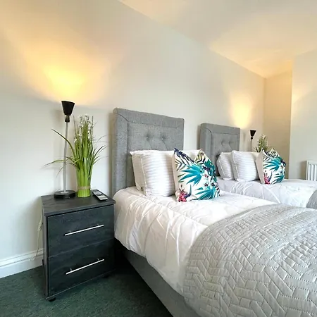 Apartmán 2 Bedroom Stopoverz