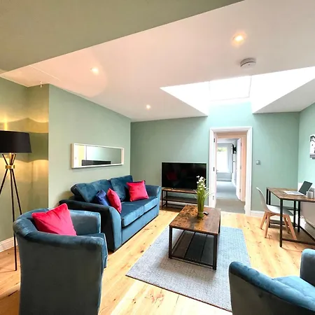 Apartmán 2 Bedroom Stopoverz