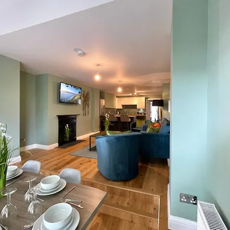 Apartament 2 Bedroom Stopoverz