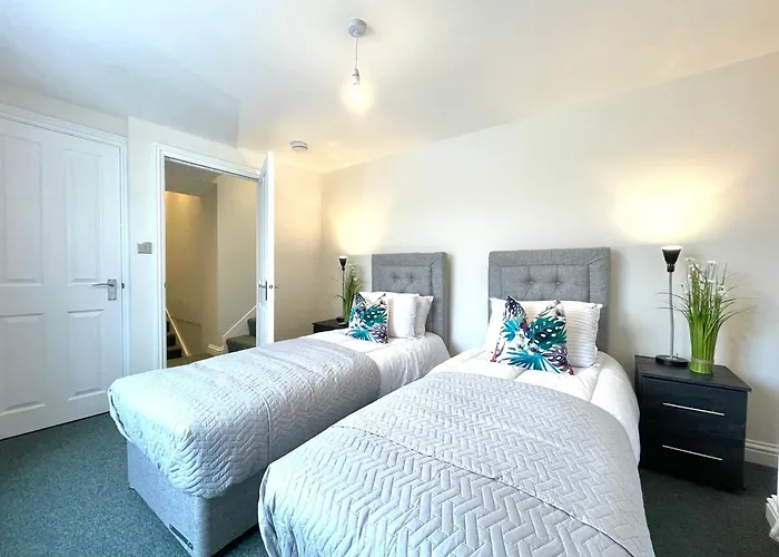 2 Bedroom Stopoverz *