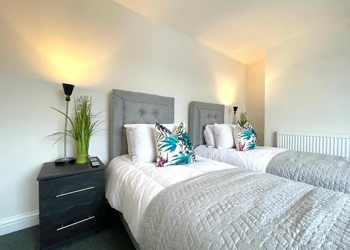 2 Bedroom Stopoverz *