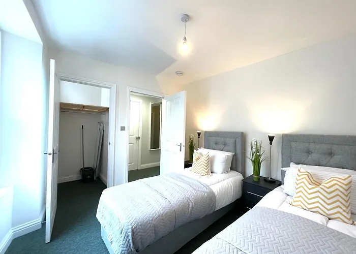 2 Bedroom Stopoverz Apartamento