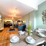 2 Bedroom Stopoverz Apartamento Bristol
