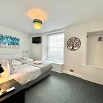 Apartamento 2 Bedroom Stopoverz Bristol