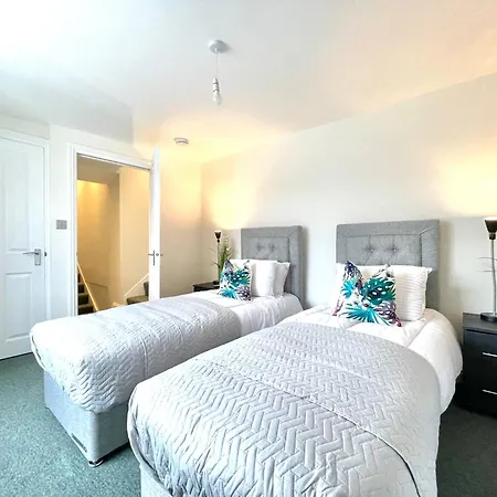 2 Bedroom Stopoverz