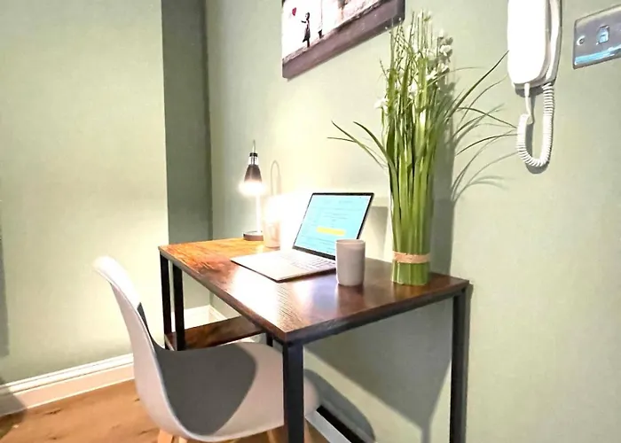 Appartement 2 Bedroom Stopoverz