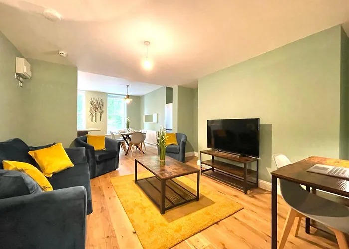 2 Bedroom Stopoverz Appartement