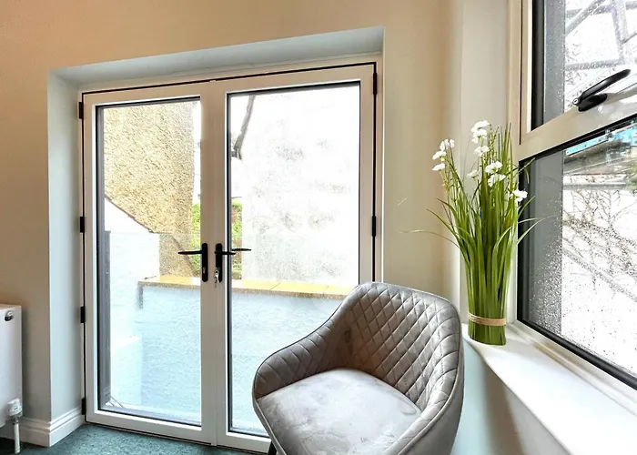 2 Bedroom Stopoverz * Bristol